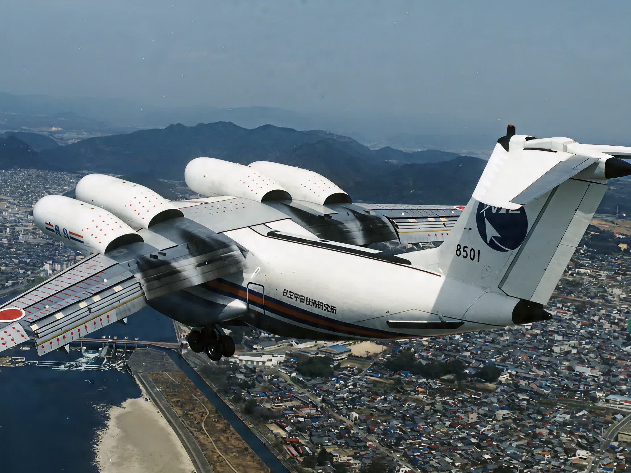 STOL実験機